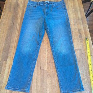 Universal Thread Women's Jeans Size 12 Medium Fade Highrise Slim Straight